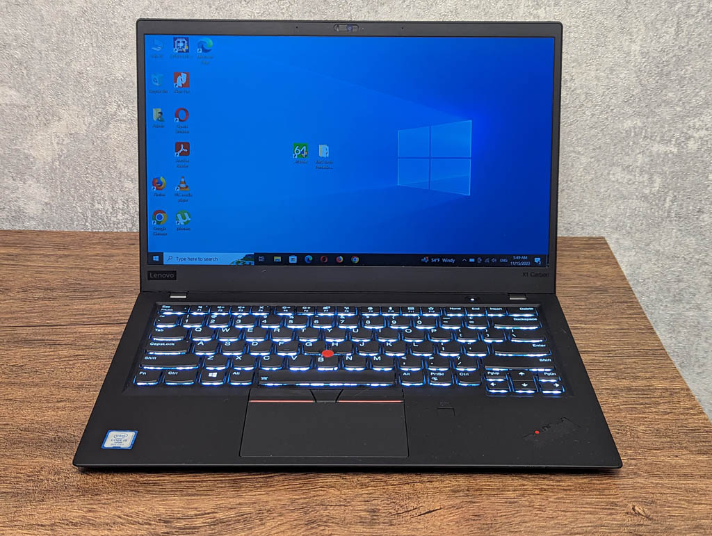 Lenovo Thinkpad x1 Carbon pic