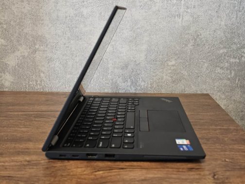 Lenovo Thinkpad X13 Yoga I7 1165g7 - Ram 16GB - SSD 256GB - Image 6