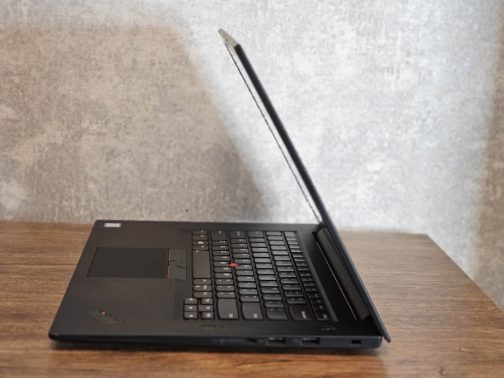 Lenovo Thinkpad P1 I5 8400H - Ram 16GB - SSD 512GB Nvidia - Image 4