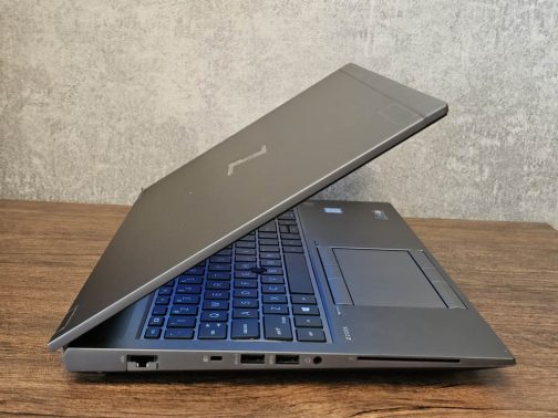 HP ZBook Fury 15 Xeon W-10885M - 32GB RAM- SSD 1TB Quadro - Image 5
